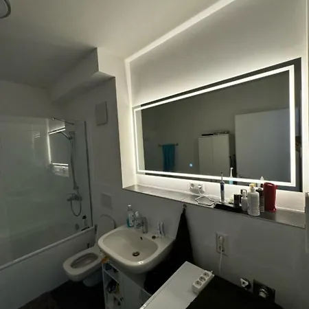 Lc Residences Muc Apartment